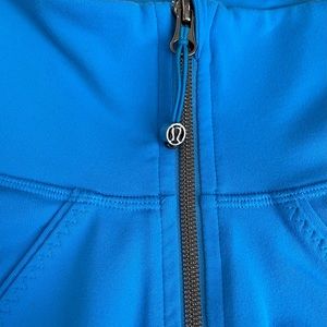 Lulu lemon jacket